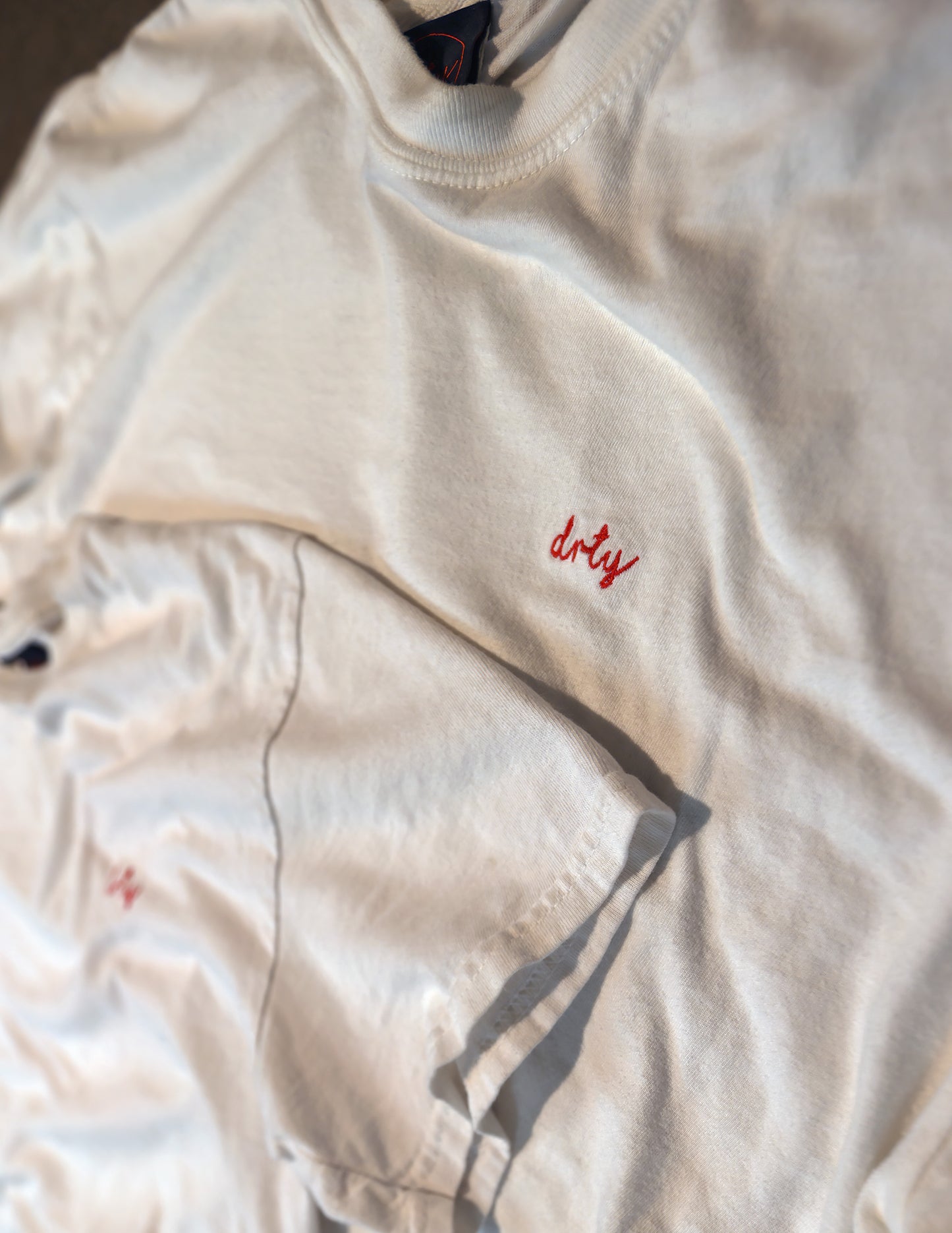 drty Classic Unisex Tee